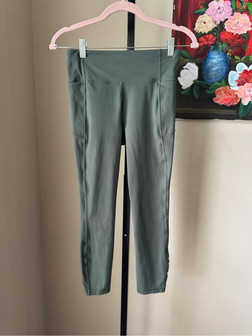 Lululemon High-Waist Olive Green Active Leggings Read